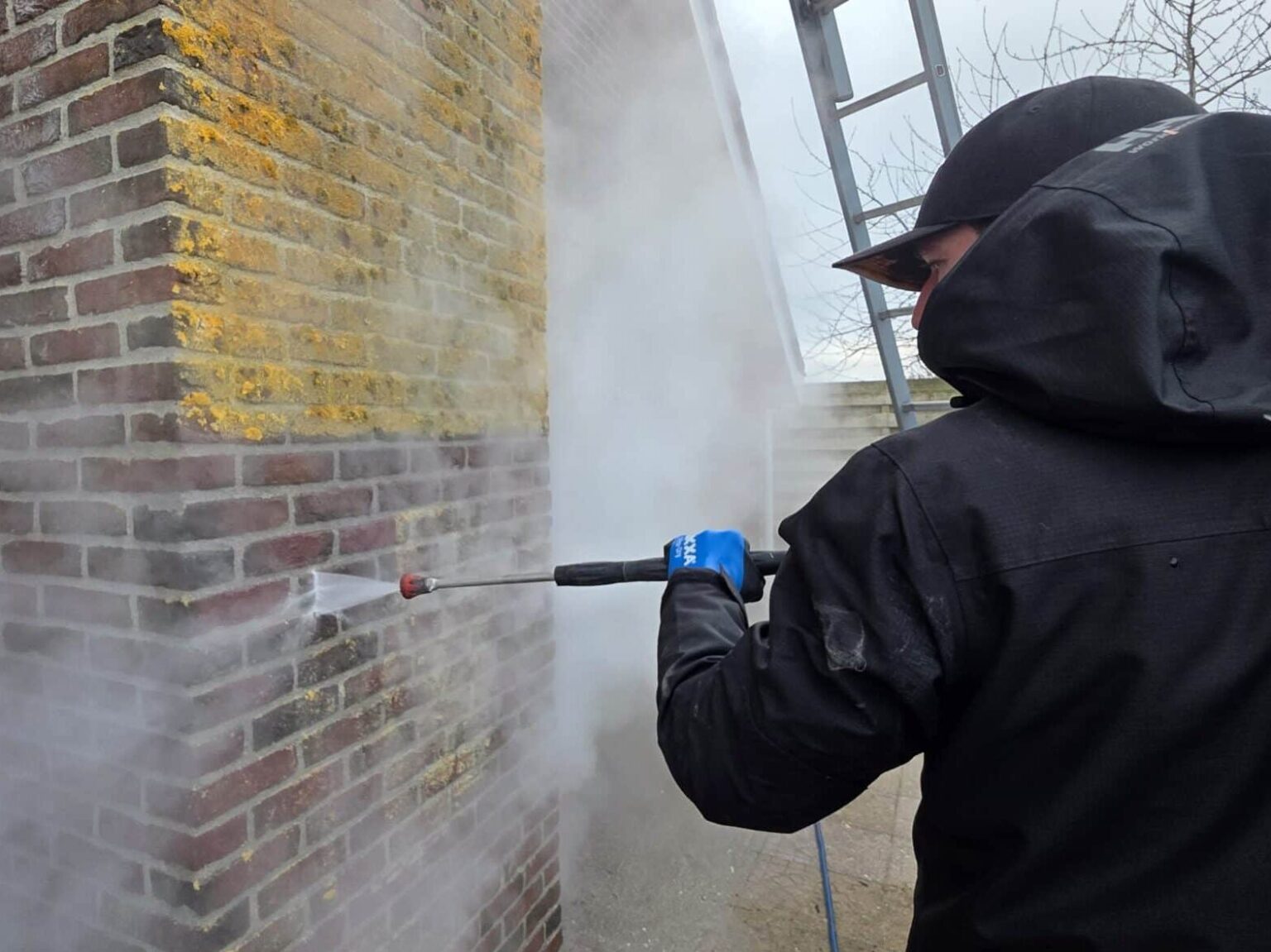 Bedrijfspand gevelreiniging