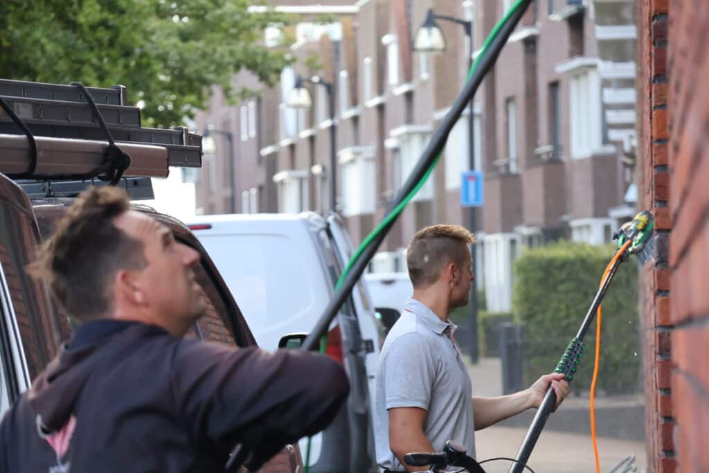 Gevelreiniging specialisten bedrijfspand